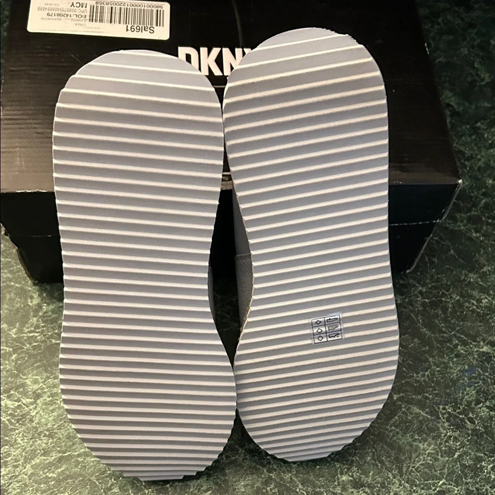 Dkny chic espadrilles